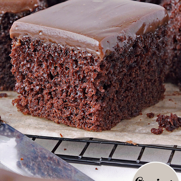 Oppskrift: OMG-kaka (sjokoladefudge kake)